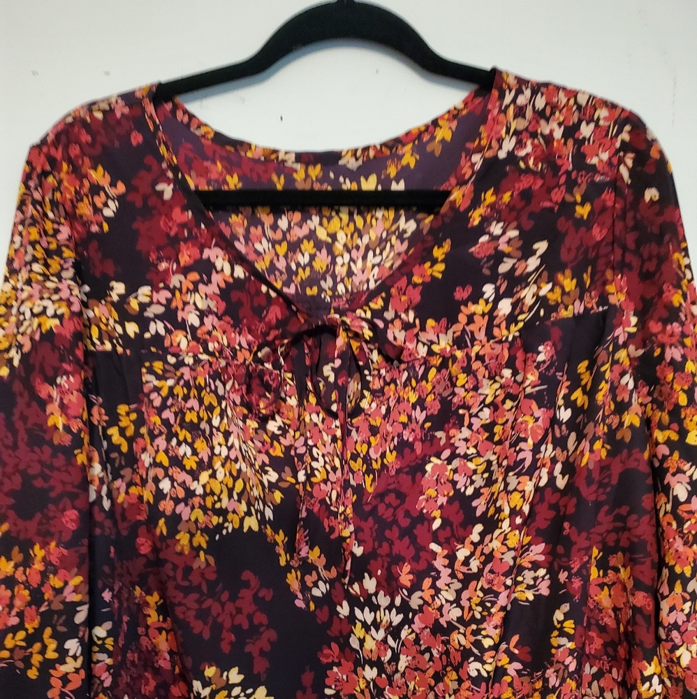Fall poly shirt. Size xl